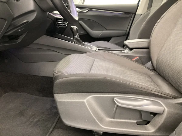 SKODA Octavia Combi (2021) — foto 26 van 36