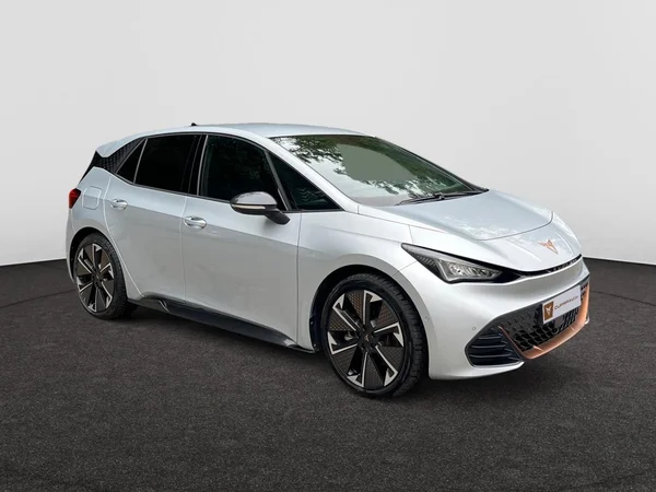 CUPRA Born (2025) — foto 19 van 25