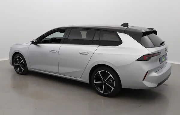 Opel Astra Sports Tourer (2025) — foto 16 van 22