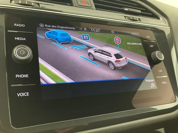 VOLKSWAGEN Tiguan Allspace (2022) — foto 15 van 35