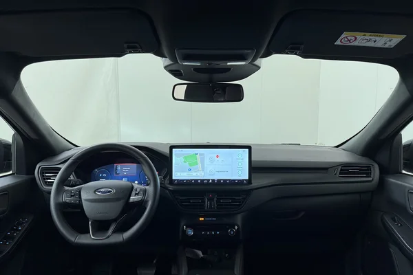 Ford Kuga FHEV (2025) — foto 20 van 20