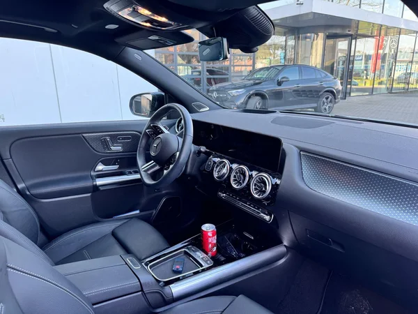 Mercedes-Benz EQA (2025) — foto 3 van 7