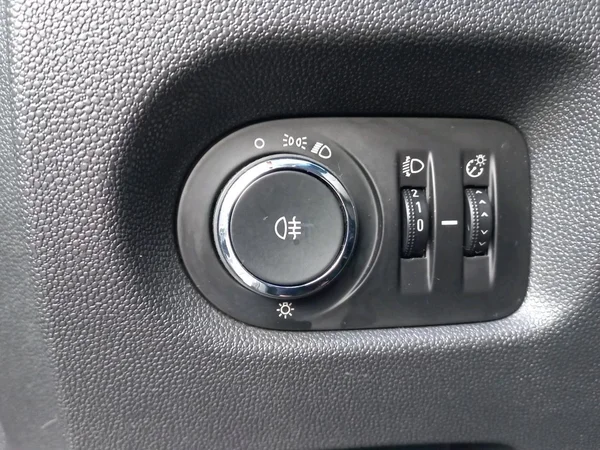 Opel Corsa (2014) — foto 8 van 19