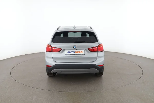 BMW X1 (2019) — foto 11 van 16