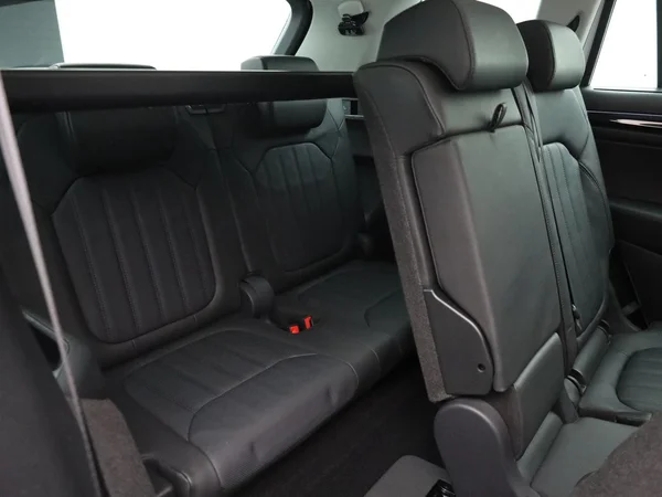 SKODA Kodiaq (2021) — foto 27 van 28