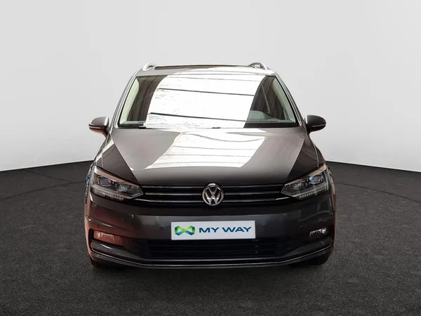 VOLKSWAGEN Touran (2019) — foto 23 van 23
