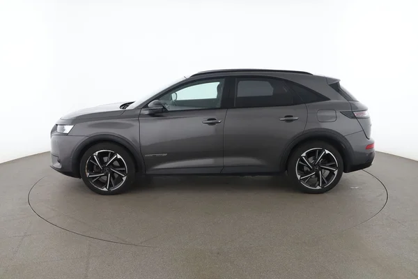 DS Automobiles (2021) — foto 9 van 16