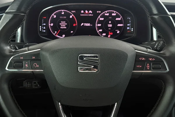 Seat Ateca (2020) — foto 7 van 43