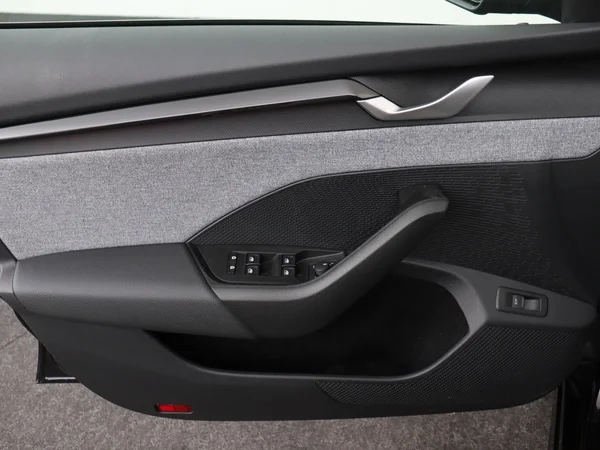 SKODA Octavia Combi (2025) — foto 11 van 19