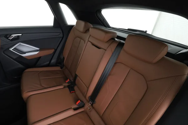 Audi Q3 (2021) — foto 5 van 16