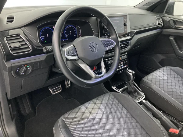VOLKSWAGEN T-Cross (2025) — foto 8 van 35