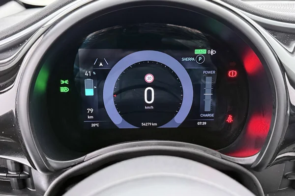 Fiat E-500 (2021) — foto 5 van 27