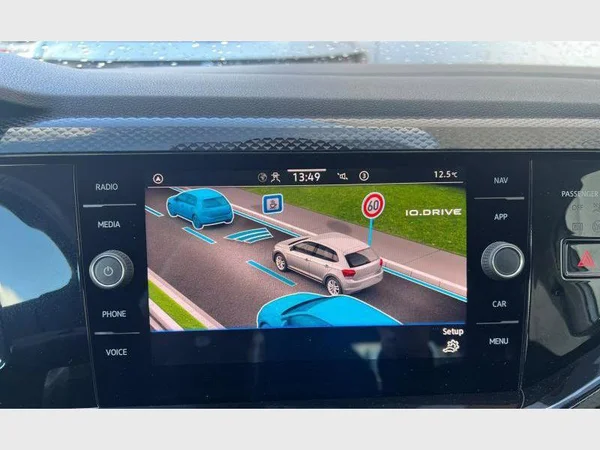 Volkswagen Polo (2023) — foto 19 van 28