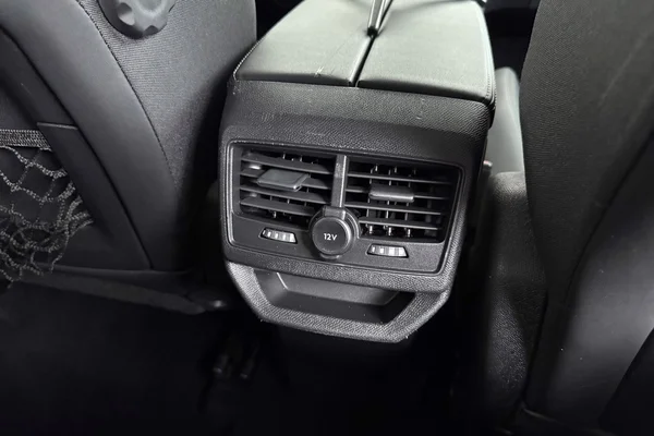 Peugeot 3008 (2020) — foto 11 van 32