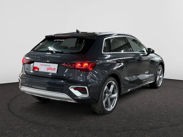 AUDI A3 Alltstreet (2025) — foto 12 van 21