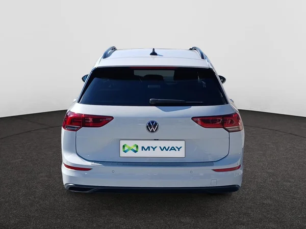 VOLKSWAGEN Golf VIII SW (2022) — foto 14 van 19