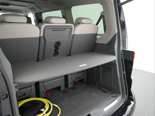 VOLKSWAGEN Multivan T7 Long eHybrid (PHEV) (2026) — foto 9 van 55