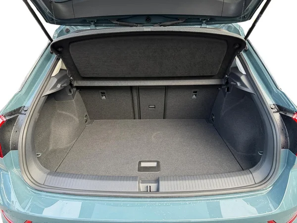 VOLKSWAGEN T-Roc (2022) — foto 14 van 24