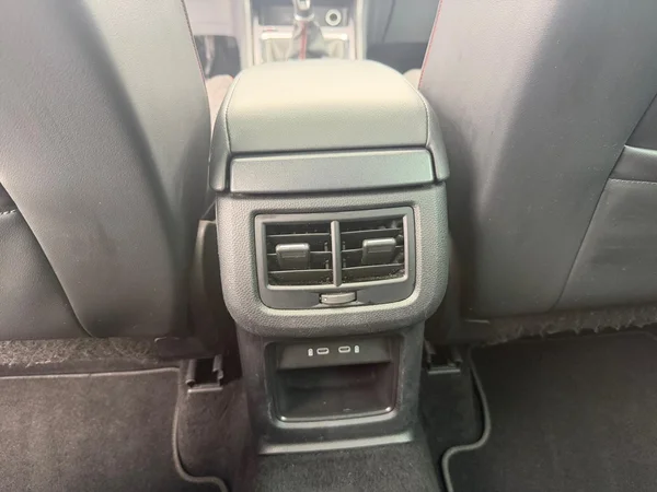 SEAT Ateca (2022) — foto 13 van 22