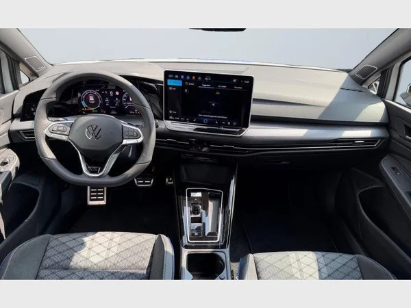 Volkswagen Golf VIII (2026) — foto 3 van 43
