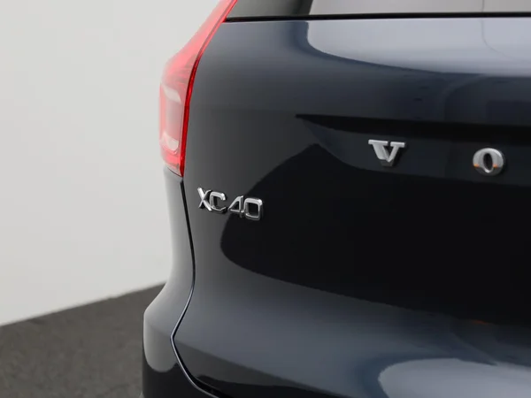 Volvo XC40 (2022) — foto 36 van 44