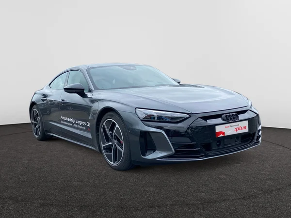 AUDI E-tron GT (2023) — foto 33 van 37