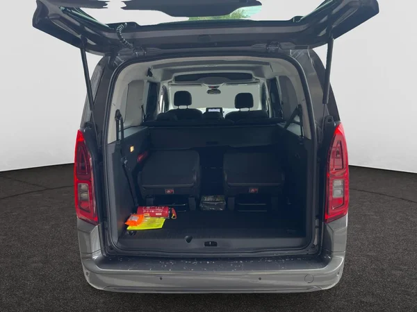 TOYOTA Proace City Verso Lwb Dsl (2023) — foto 11 van 20