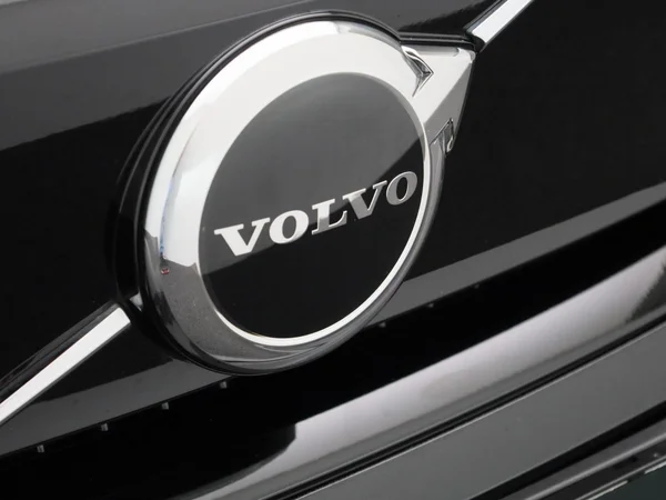Volvo XC40 (2023) — foto 27 van 41