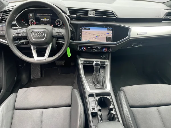 AUDI Q3 Sportback (2024) — foto 4 van 21