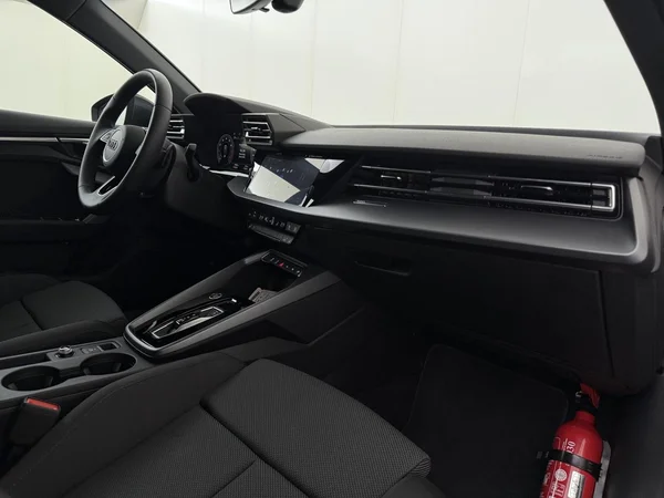 AUDI A3 Sportback (2025) — foto 10 van 18