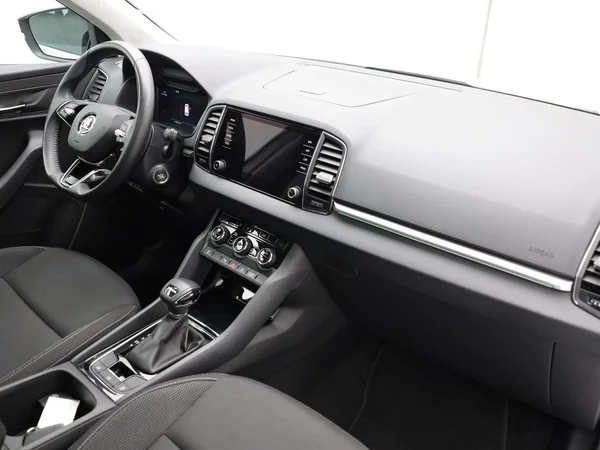 SKODA Karoq (2024) — foto 14 van 20
