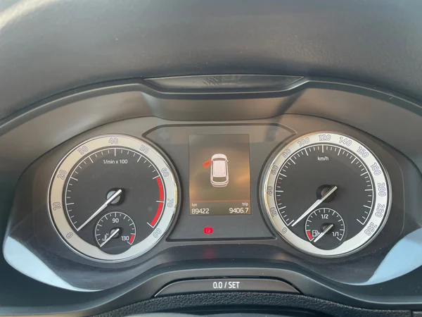 SKODA Karoq (2020) — foto 5 van 21