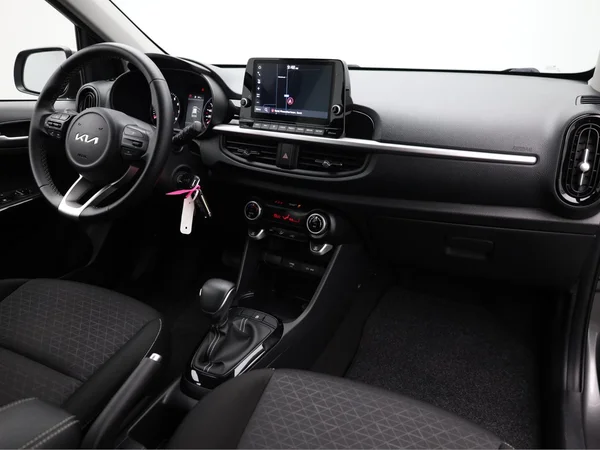 KIA Picanto (2022) — foto 12 van 18