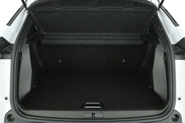 Peugeot 2008 (2008) — foto 8 van 16