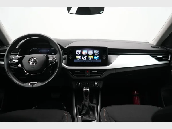 SKODA Kamiq (2024) — foto 24 van 26