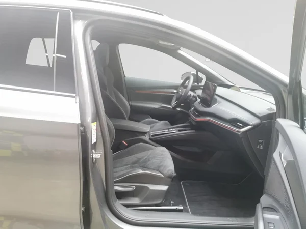 SKODA Enyaq (2026) — foto 7 van 23