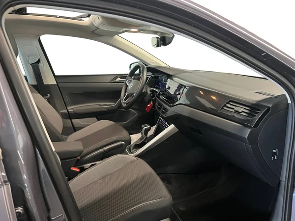 VOLKSWAGEN Polo (2025) — foto 14 van 24