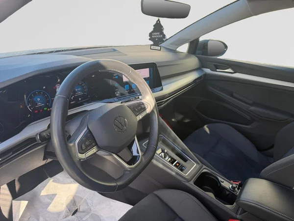 VOLKSWAGEN Golf VIII (2023) — foto 7 van 20