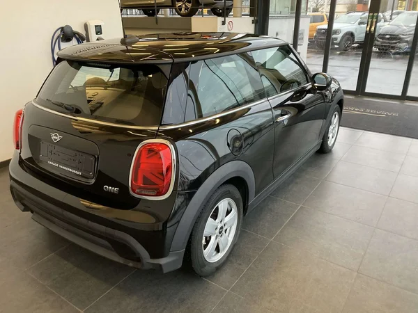 MINI One (2022) — foto 15 van 19