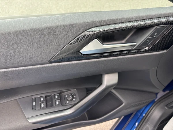 VOLKSWAGEN Taigo (2022) — foto 6 van 19