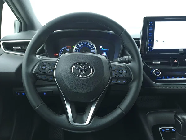 Toyota Corolla SW Hybrid (HEV) (2022) — foto 3 van 30