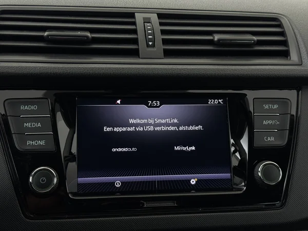 SKODA Fabia (2021) — foto 13 van 23