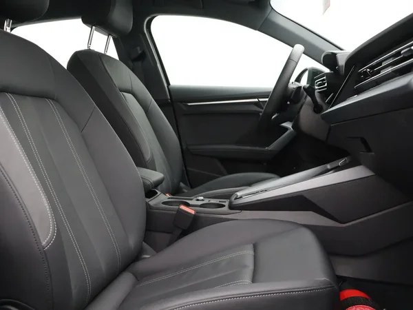 Audi A3 (2025) — foto 18 van 30