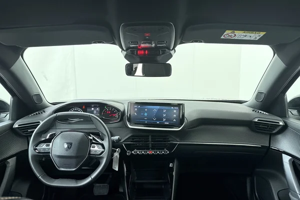 Peugeot 2008 (2025) — foto 16 van 16