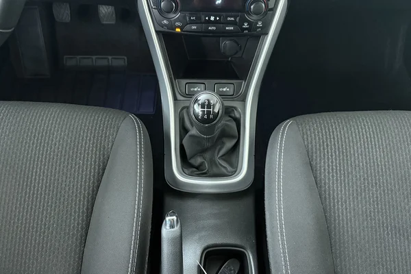 Suzuki SX4 S-Cross (2018) — foto 4 van 21
