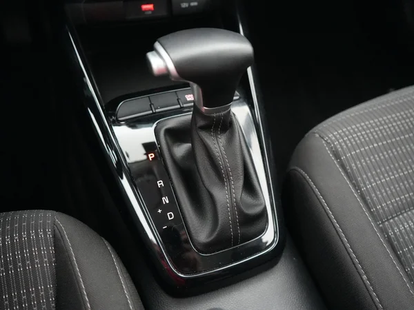 Kia Stonic (2025) — foto 2 van 22