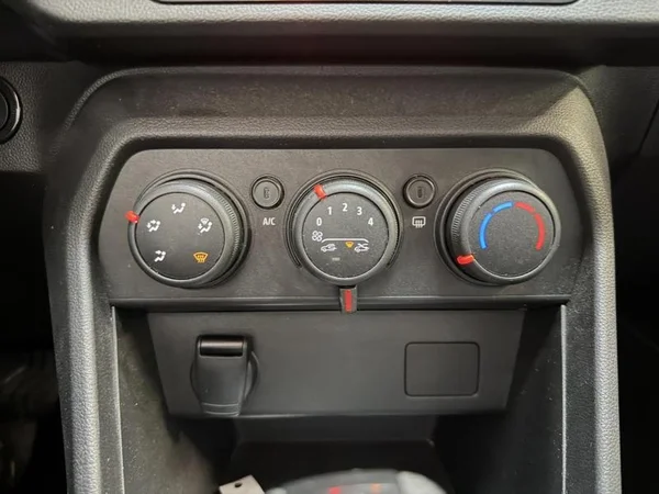 DACIA Sandero Stepway (2023) — foto 18 van 30