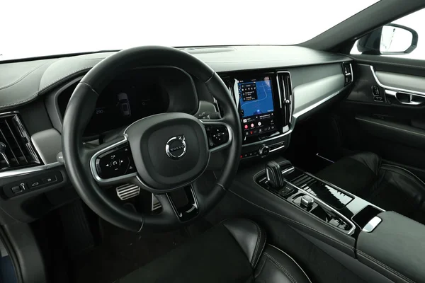 Volvo V90 (2021) — foto 2 van 16