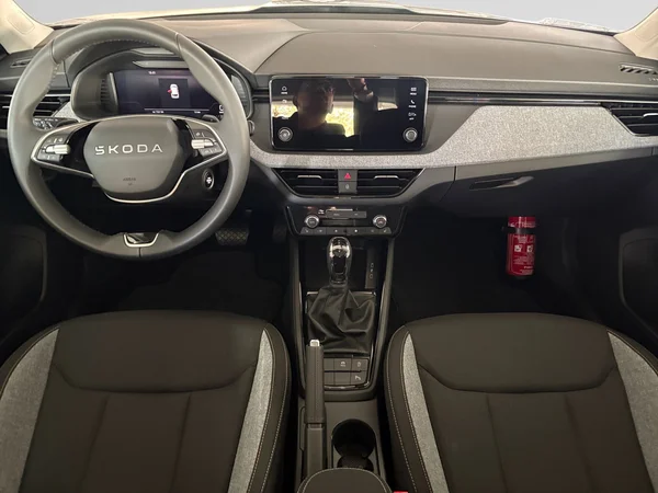 SKODA Kamiq (2025) — foto 10 van 24