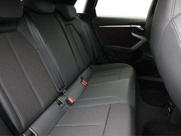 AUDI A3 Sportback (2025) — foto 21 van 21